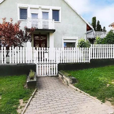 公寓 Viktoria Apartman Heviz Hévíz